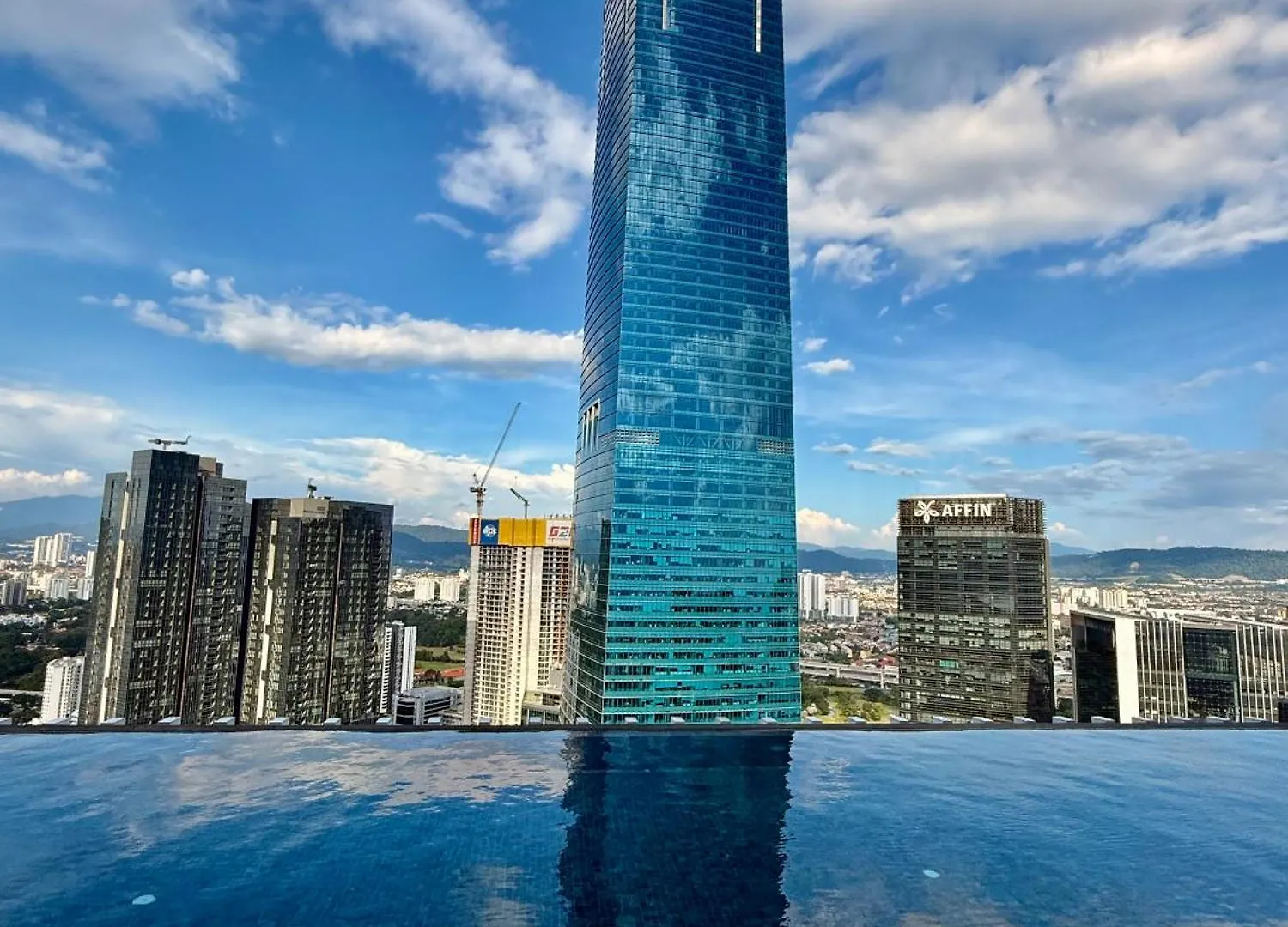 Core Residence Trx By Dynamic Suites contacts