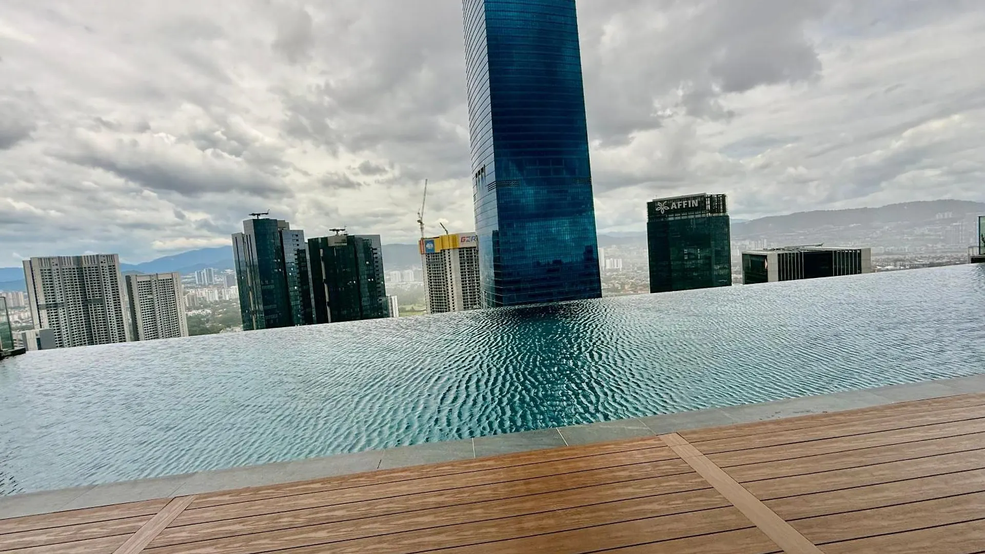 Core Residence Trx By Dynamic Suites Kuala Lumpur Apartment